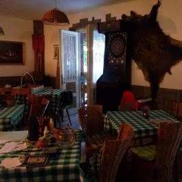 Zöldlugas Panzió és Étterem Balatonlelle - Belső