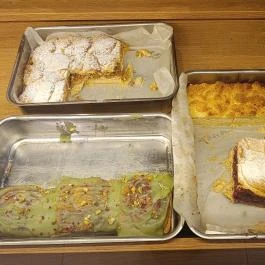 Zoli's Café Bakery Budapest - Étel/ital
