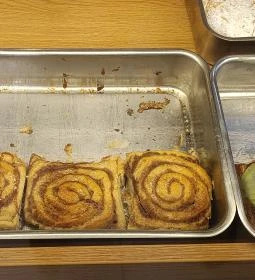 Zoli's Café Bakery