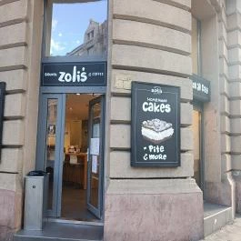 Zoli's Café Bakery, Budapest - Külső kép