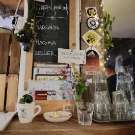 Zsengélő Café, Verőce - Belső