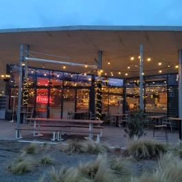 Zsiráf Buda Budapest - Külső kép