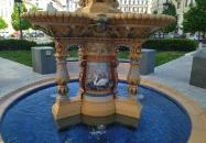 Zsolnay-díszkút Budapest