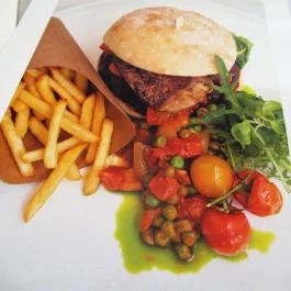 Zsolnay Kávéház Budapest - Étel/ital