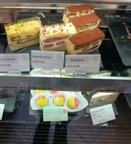 Zucker Sopron - Cukrászda és kávézó
