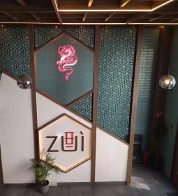 ZUI Brunch & Bar