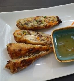 Zuni - Vietnamese Food & Bar