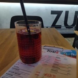 Zusi Budapest - Étel/ital