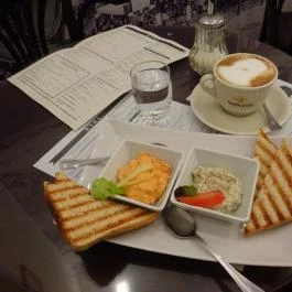 Zuup Bistro Budapest - Étel/ital