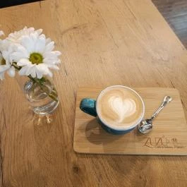 Zuzu Cafe & Bakery Budapest - Étel/ital