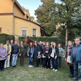 Henry Milne Angol Lovastörténelmi Villamúzeum Fotó & Filmstúdió Tata - Egyéb