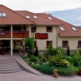 Camelot Club Hotel Vác - Külső kép