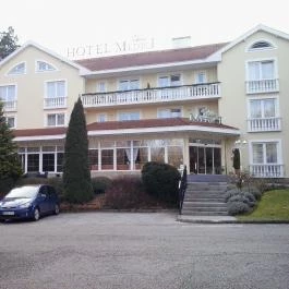 Villa Medici Hotel & Restaurant, Veszprém - Külső kép