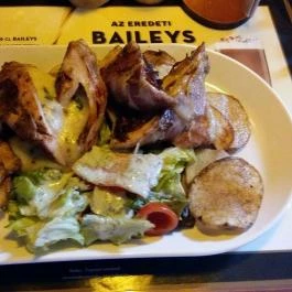 Westy Hajó Étterem & Pub, Győr - Étel/ital