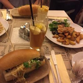 Anyám Tyúkjai - Háztáji Éléskamra és Kifőzde, Szeged - Étel/ital