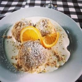 Tettye Vendéglő Pécs - Étel/ital