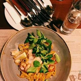 Vakvarjú Étterem - Pest Budapest - Étel/ital