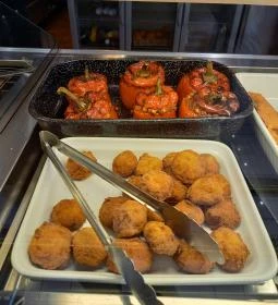 Elise Bistro & Café