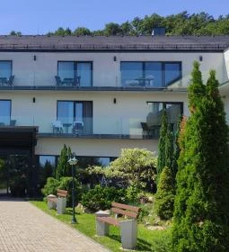 Castellum Hotel Hollókő Lobby & Wellness Bárja