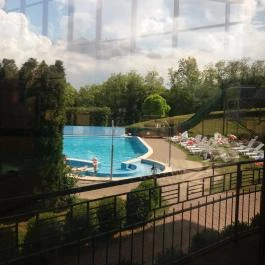 Duna Residence, Dunaszentmiklós - Medence/kert