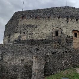 Somlói vár Doba - Külső kép