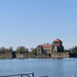 Tatai vár Tata - Egyéb