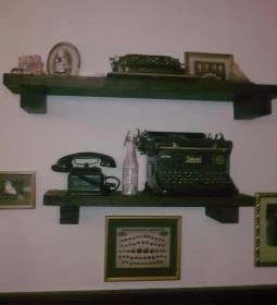 Ribillió Kávézó & Söröző