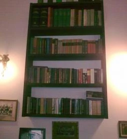 Ribillió Kávézó & Söröző