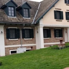 Takler Pince , Szekszárd - Külső kép