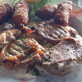 Vaskapu Étterem Esztergom - Étel/ital