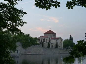 Fekete Macska Panzió Tata