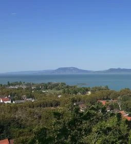 Balatoni Gömbkilátó