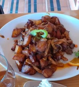 Bucka Pub Steak House