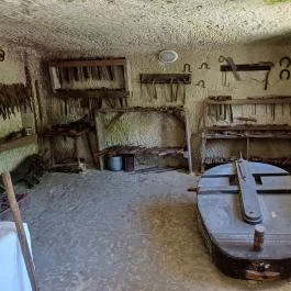 Sáfrány Kert és Egerszalóki Barlanglakások, Egerszalók - Egyéb