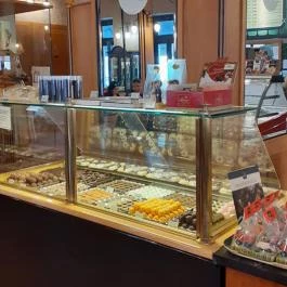 Esztergomi Központi Kávéház Szamos Cukrászda, Esztergom - Egyéb