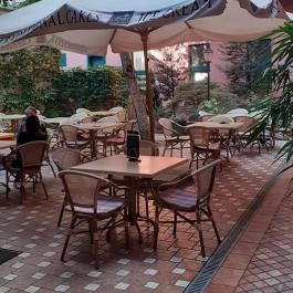 Esztergomi Központi Kávéház Szamos Cukrászda, Esztergom - Egyéb