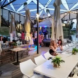 Garden Stég, Szeged - Belső