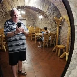 Gyógygödör Borozó, Sopron - Belső