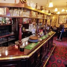  Perkovátz Ház English Pub & Restaurant, Sopron - Belső