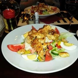  Perkovátz Ház English Pub & Restaurant, Sopron - Étel/ital