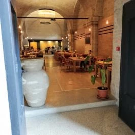 Prímás Pince Étterem, Esztergom - Egyéb