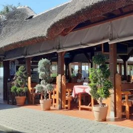 Rádpuszta Csárda & Szabadidő Centrum Balatonlelle - Belső