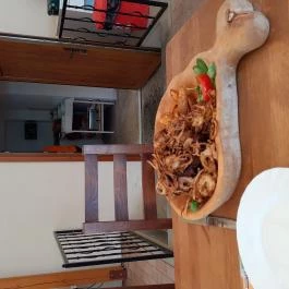 Viktor Bor- és Vendégház Balatonmáriafürdő - Vendéglátás