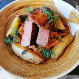 Port A/B, Balatonmáriafürdő - Étel/ital