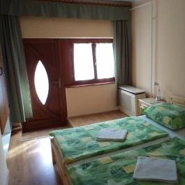 Árpád Utcai Vendégház Püspökladány - Szobák