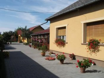 Szent Flórián Vendégház Püspökladány