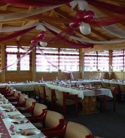 Leányvár Fogadó étterme