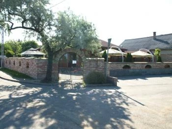 Sutyi & Sasi Étterem-Pizzéria Ráckeve