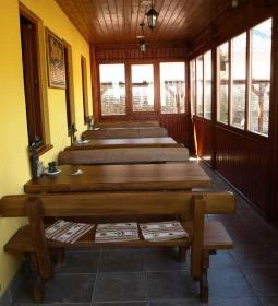 Sutyi & Sasi Étterem-Pizzéria