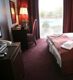 Hotel Termálkristály Aqualand